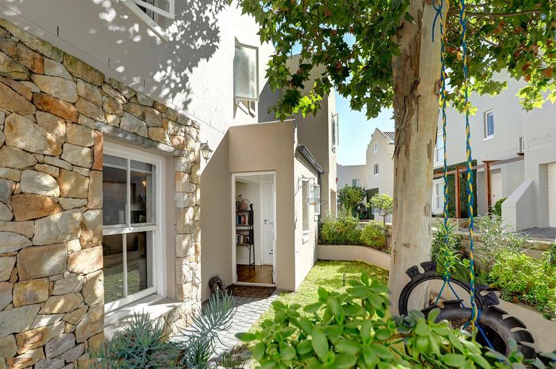 3 Bedroom Property for Sale in Stellenbosch Central Western Cape